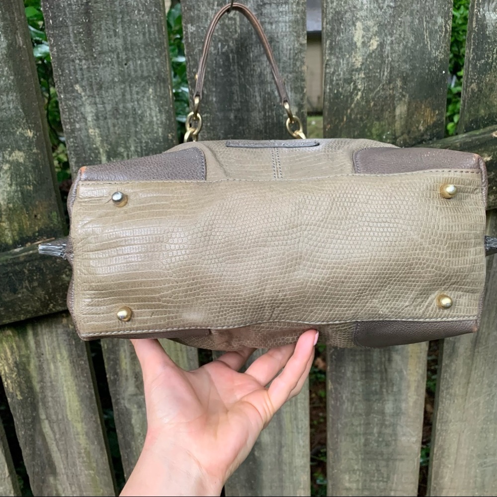 BCBGMaxAzria leather embossed hobo bag purse - Picture 9 of 16